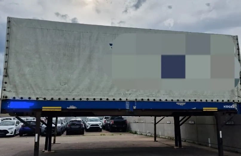 Wechselbrücke oder Container im Bestand von DP Container