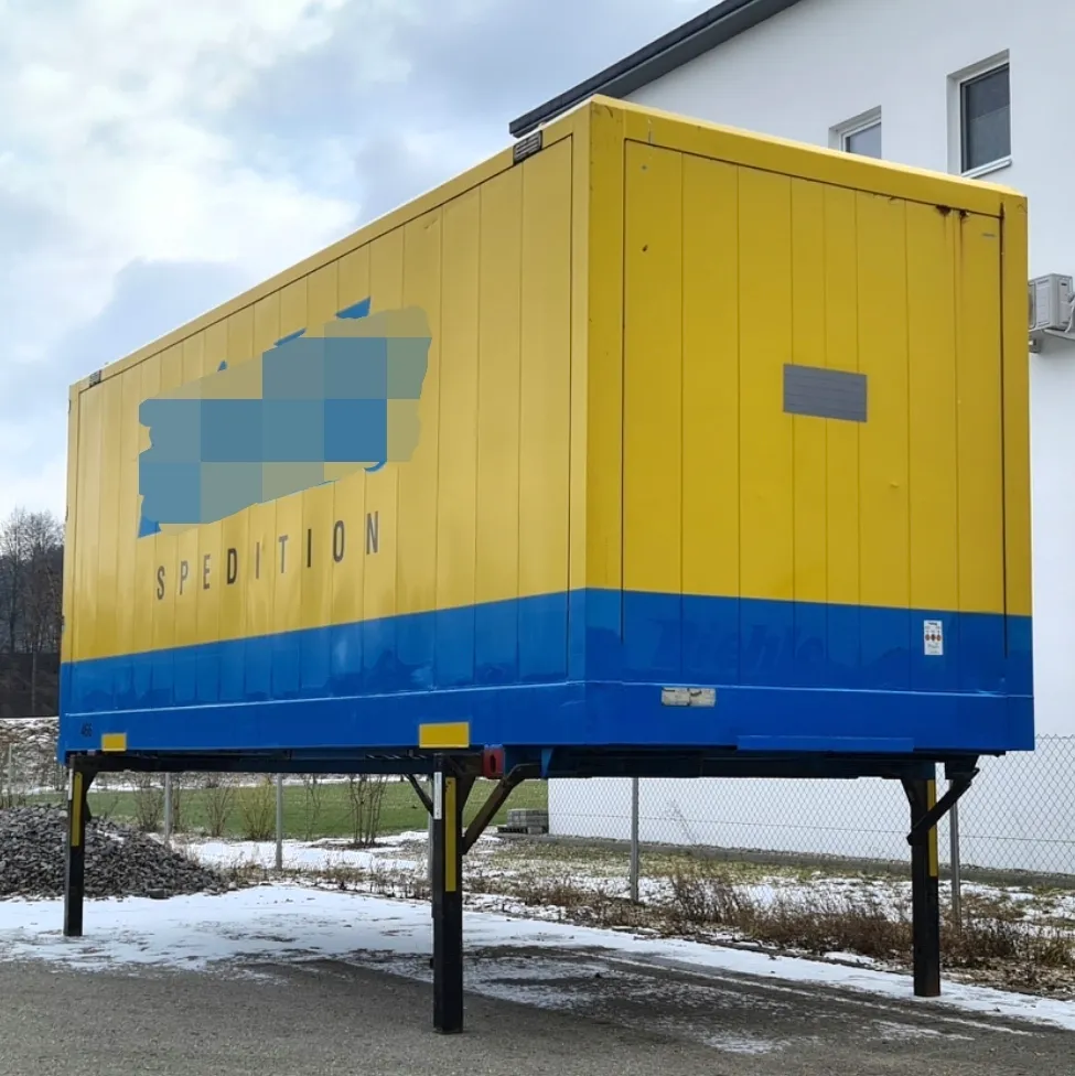 Wechselbrücke oder Container im Bestand von DP Container